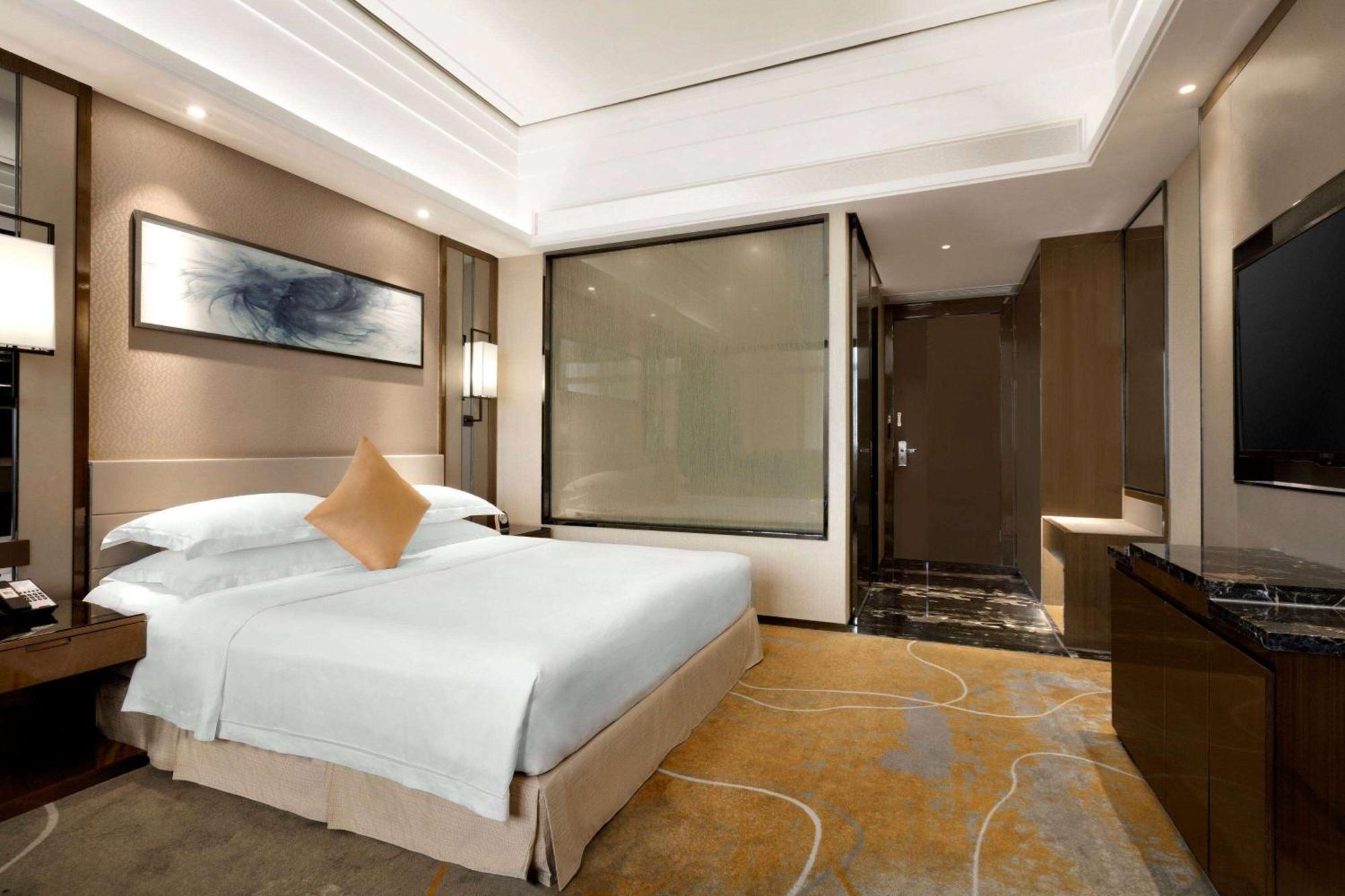 Ramada Foshan Hotel Экстерьер фото
