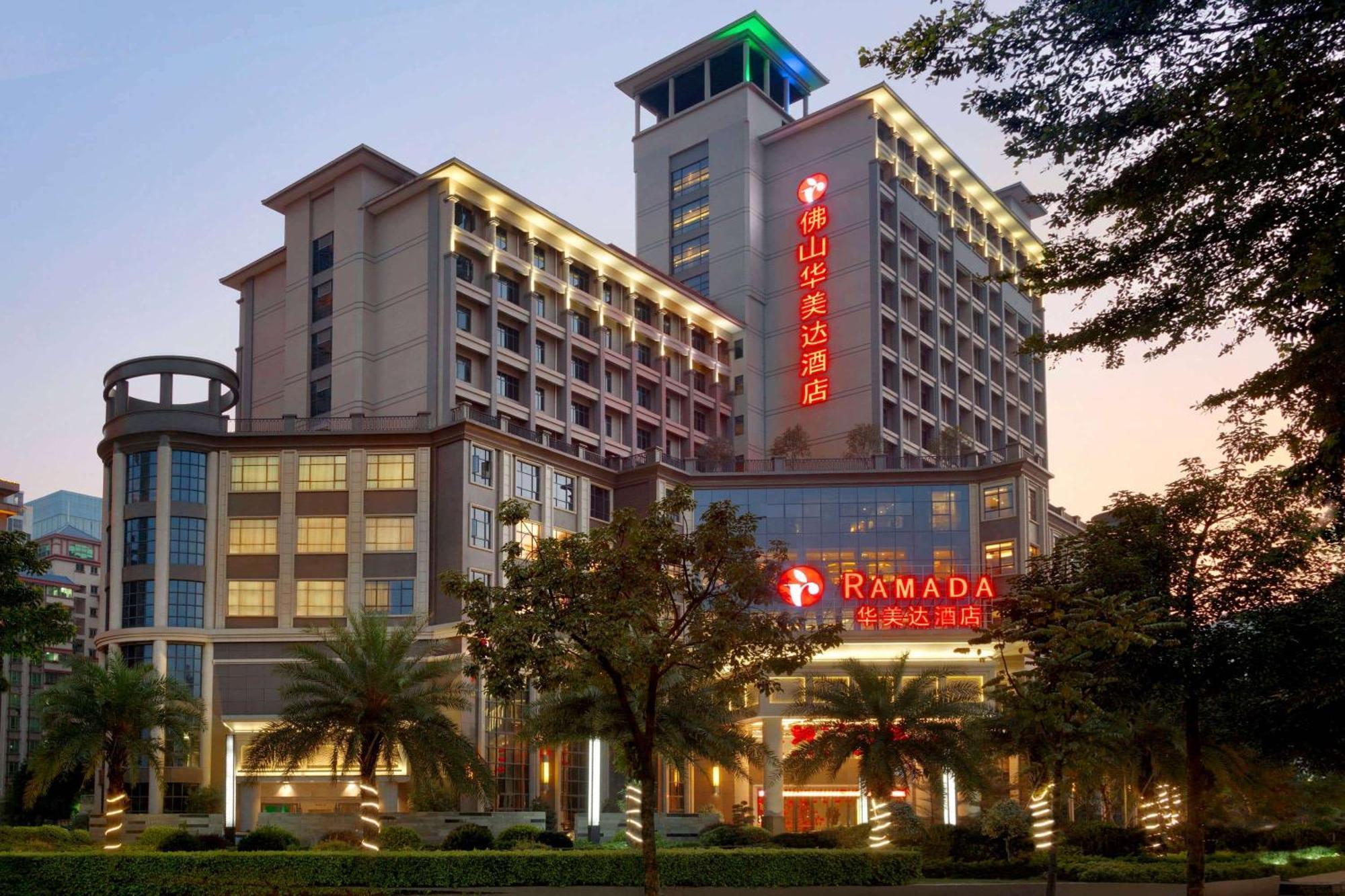 Ramada Foshan Hotel Экстерьер фото